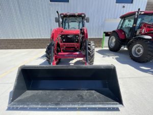 Mahindra 8100