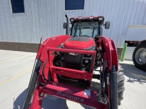 Mahindra 8100