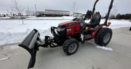 Mahindra MAX 26XLT 4WD ROPS HST PLOW