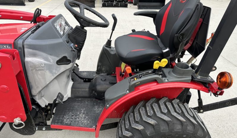 2021 Mahindra MAX 25XL HST full