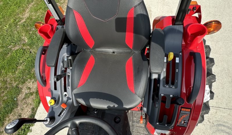 2023 Mahindra 1635 4WD ROPS SHUTTLE full