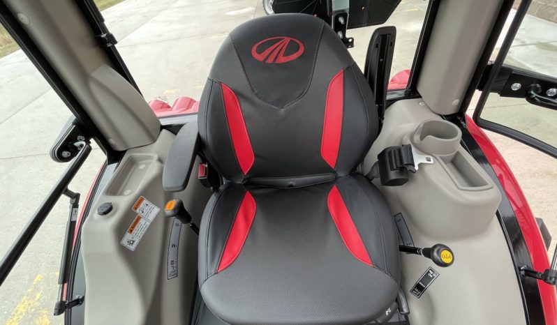 2023 Mahindra 2638 4WD ROPS HST Cab full