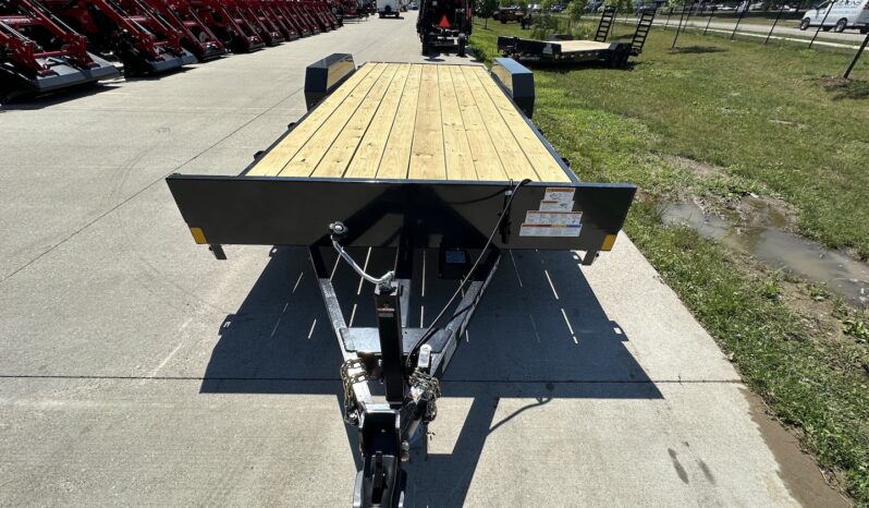 Hillcrest Trailers – 7K Car Hauler full